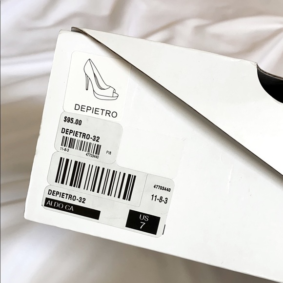 Aldo heels, size 7 - Picture 3 of 3